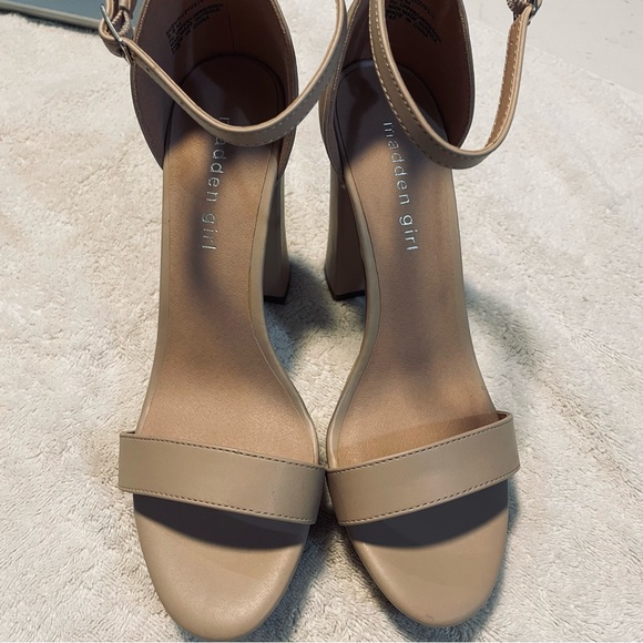 Never Worn, Madden Girl, Nude Suzy Ankle Strap Heels, 8.5 - Picture 2 of 3